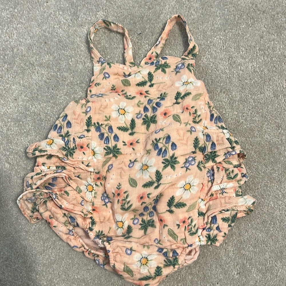 Floral Bubble Romper with ruffle butt size 6-12 months